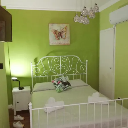 Appartamento Chiaia 100 Napoli